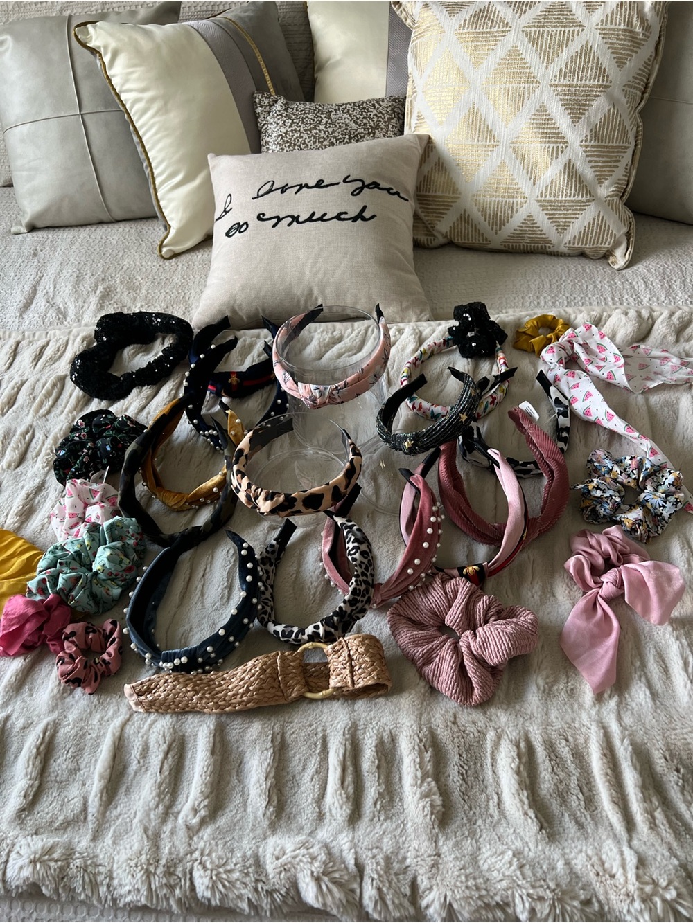 Assorted Women’s Hair Accessory Set - Pink, Black, Beige, Floral